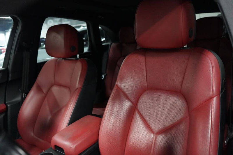 2020 Porsche Macan S