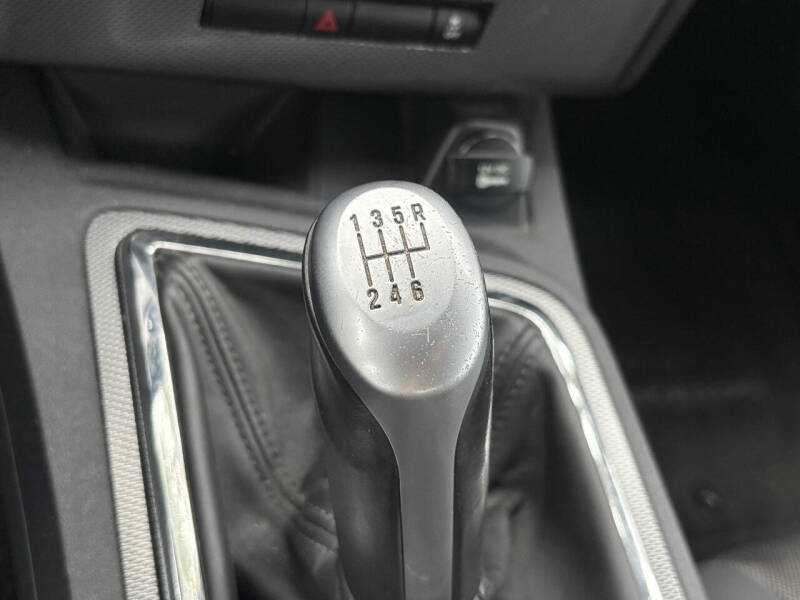 2014 Dodge Challenger R/T Plus