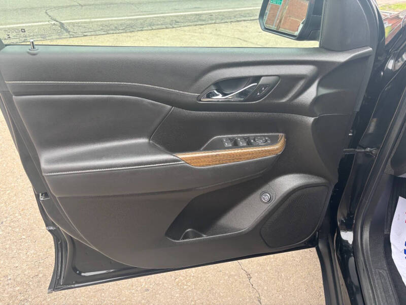2023 GMC Acadia SLE