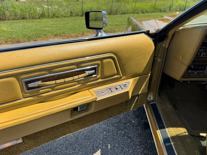 1976 Lincoln Continental