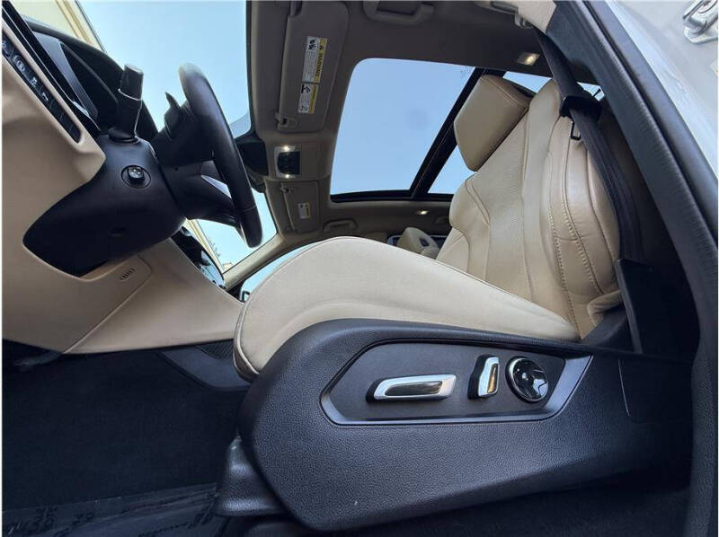 2022 Acura MDX w/Tech