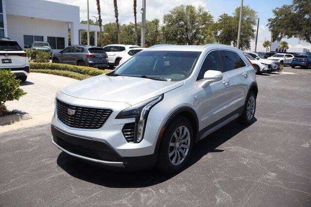 2022 Cadillac XT4 Premium Luxury