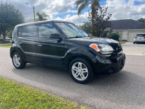 2010 Kia Soul +
