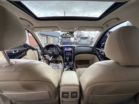 2018 Infiniti Q50 3.0T Luxe