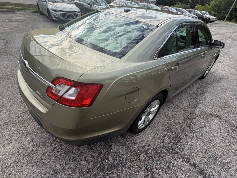 2012 Ford Taurus SEL