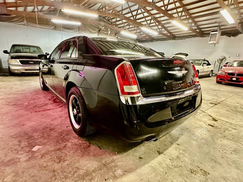 2012 Chrysler 300