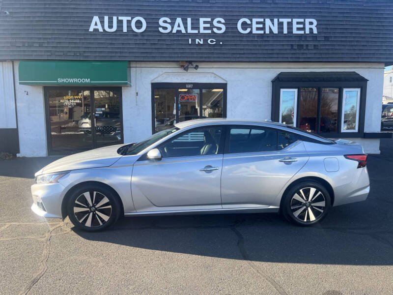 2022 Nissan Altima SV's photo