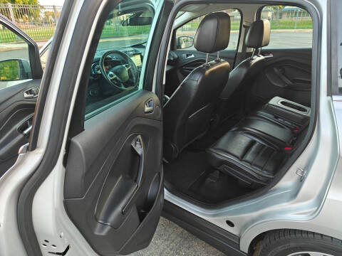 2017 Ford C-MAX Energi Titanium