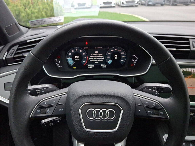 2025 Audi Q3 quattro S line Prem Plus 45 TFSI