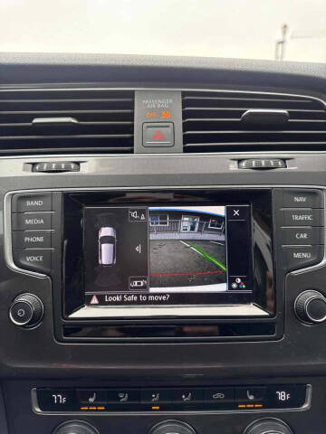 2015 Volkswagen e-Golf SEL Premium