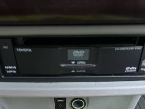 2013 Toyota Sienna Limited 7-Passenger
