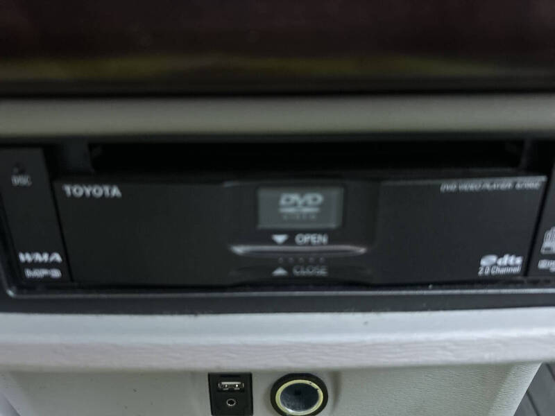 2013 Toyota Sienna Limited 7-Passenger