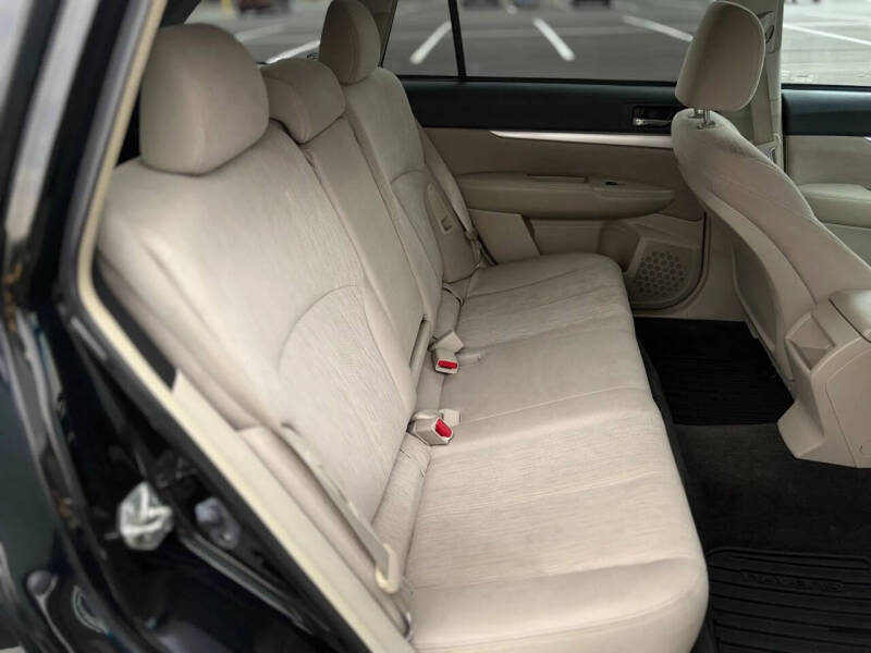 2013 Subaru Outback 2.5i Premium