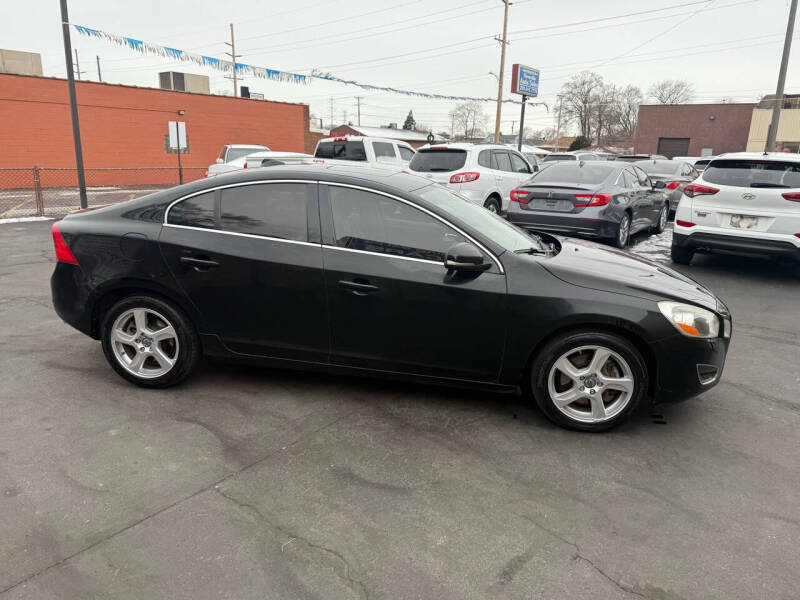 2012 Volvo S60 for sale at HESSVILLE AUTO SALES in Hammond IN