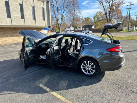 2017 Ford Fusion Energi SE Luxury