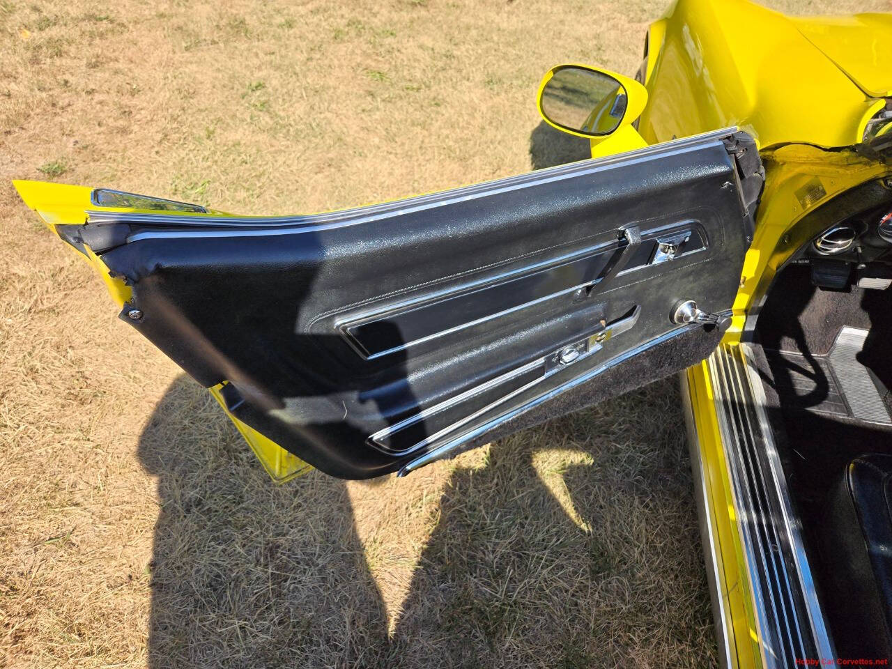 1977 Chevrolet Corvette 21