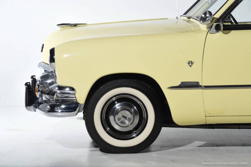 1951 Ford Deluxe