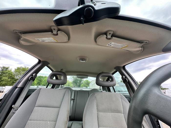 2007 Saturn Ion 2