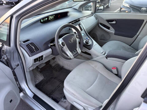 2010 Toyota Prius II