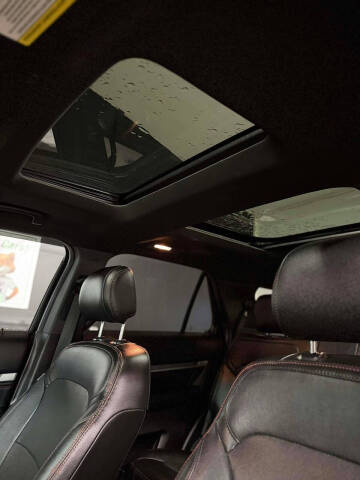 2016 Ford Explorer Sport