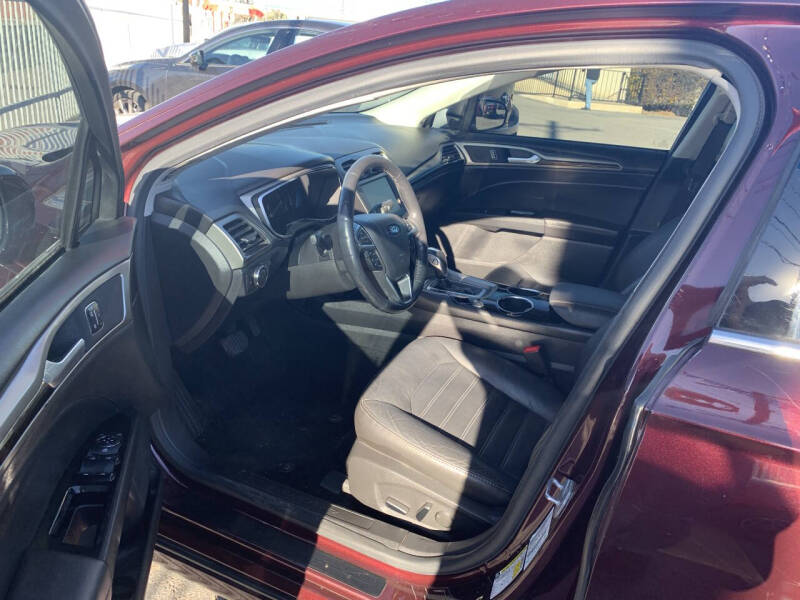 2013 Ford Fusion Hybrid SE