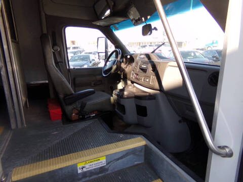 2019 Ford E-Series E-450 SD