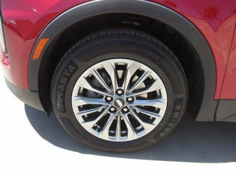 2024 Cadillac XT4 Premium Luxury