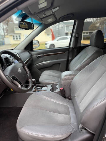 2011 Hyundai Santa Fe SE