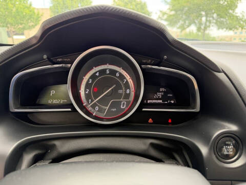 2014 Mazda MAZDA3 s Grand Touring