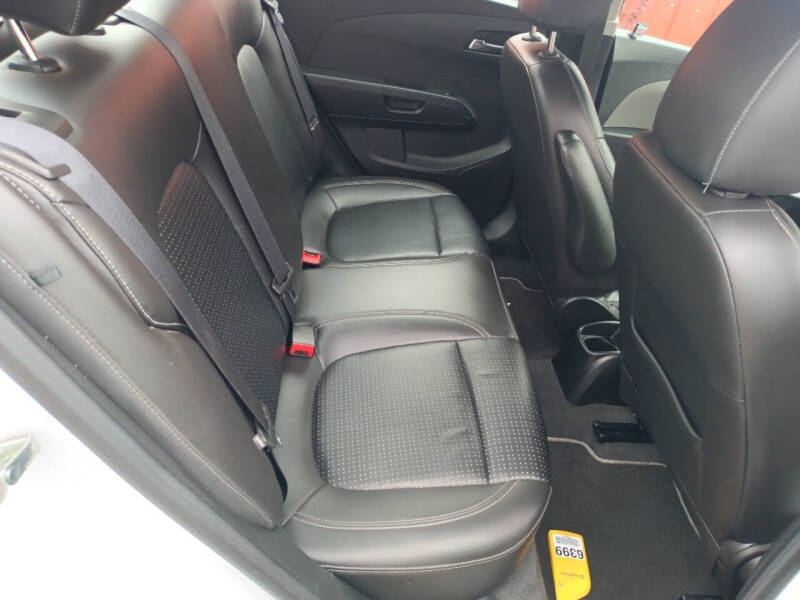 2015 Chevrolet Sonic LTZ Auto