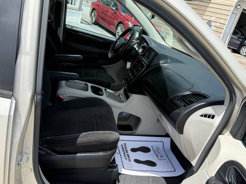 2013 Dodge Grand Caravan SXT