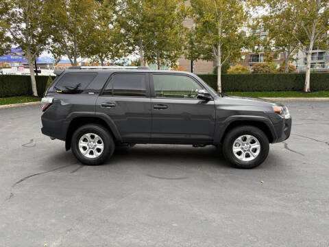 2024 Toyota 4Runner SR5 Premium