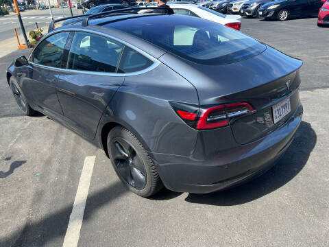 2017 Tesla Model 3 Long Range
