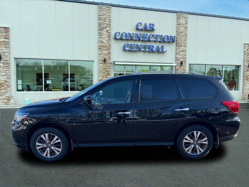 2017 Nissan Pathfinder SL