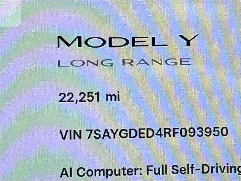 2024 Tesla Model Y Long Range