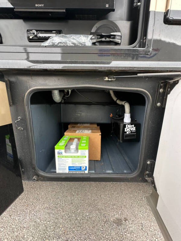 2015 Fleetwood RV Excursion 35B