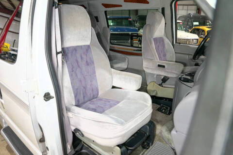 1999 Ford E-Series E-150