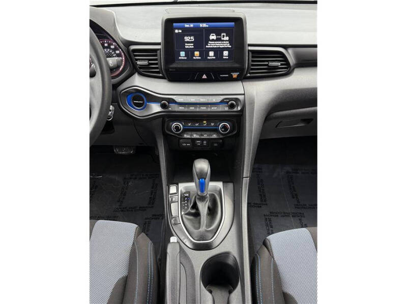 2020 Hyundai Veloster