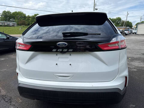 2021 Ford Edge SE