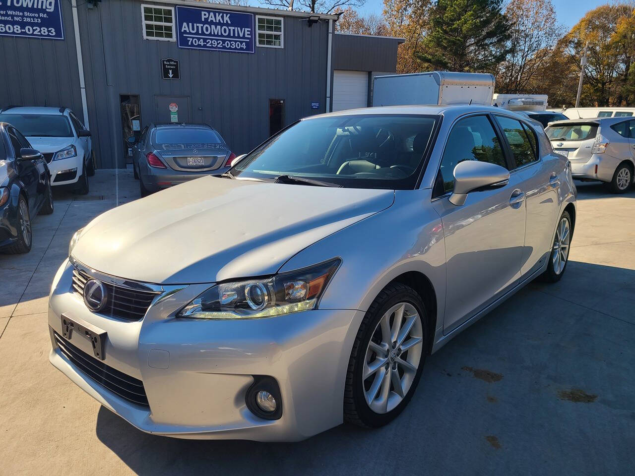 2013 Lexus CT 200h for sale at PAKK AUTOMOTIVE in Peachland, NC