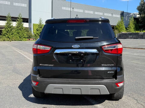 2021 Ford EcoSport Titanium