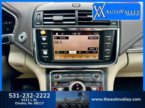 2017 Lincoln Continental Select