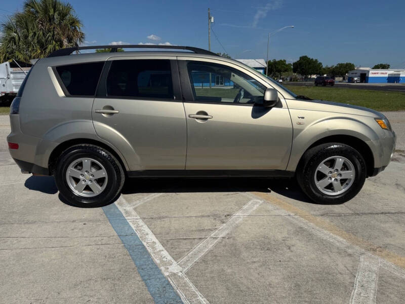 2008 Mitsubishi Outlander LS