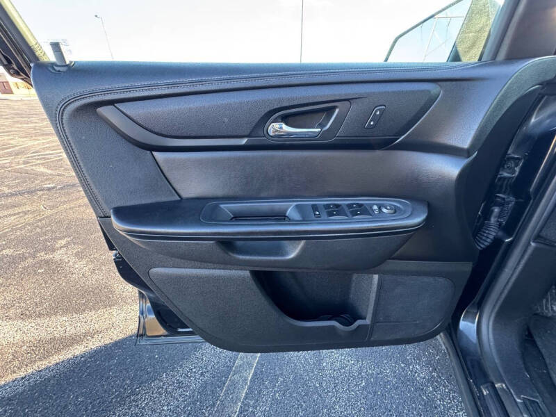 2015 GMC Acadia SLE-2