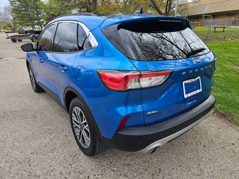 2020 Ford Escape SEL