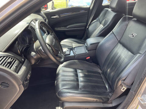 2017 Chrysler 300 S Alloy Edition