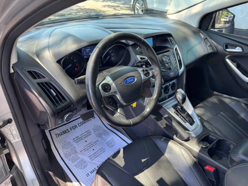 2014 Ford Focus SE