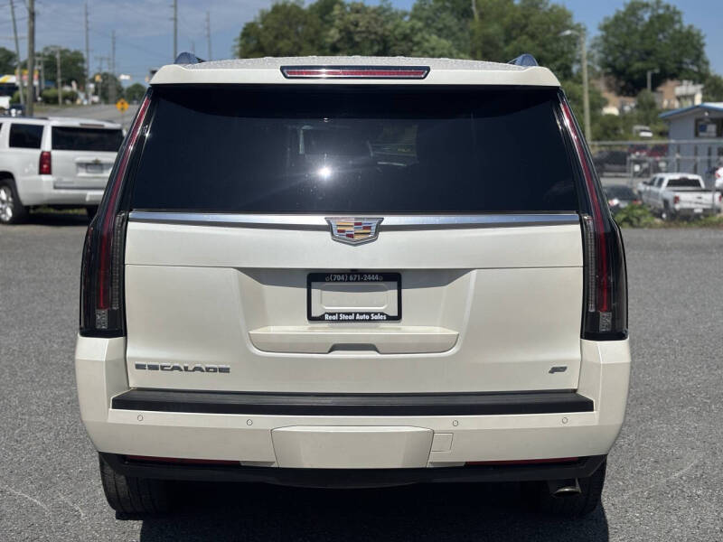 2015 Cadillac Escalade Platinum