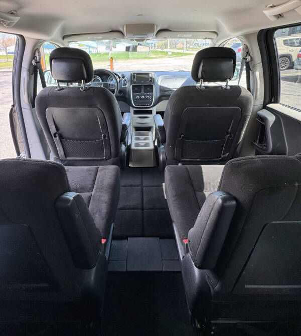 2014 Dodge Grand Caravan SE - Photo 18