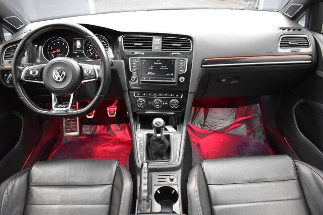2016 Volkswagen Golf GTI